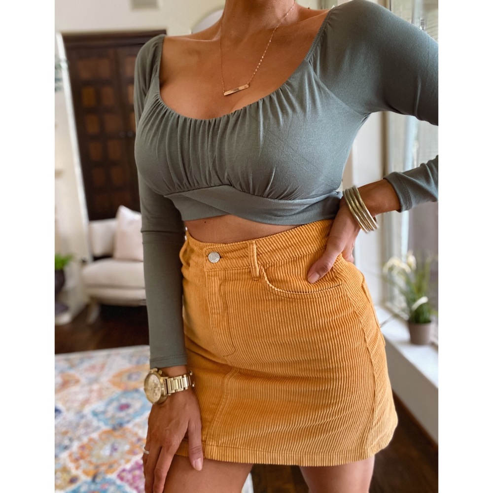 NEW off shoulder front gathered crop tie back top